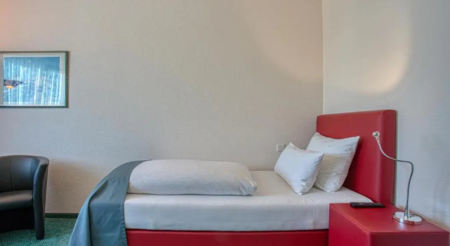 Одноместный номер Standard Centro Hotel Böblingen, Trademark Collection by Wyndham