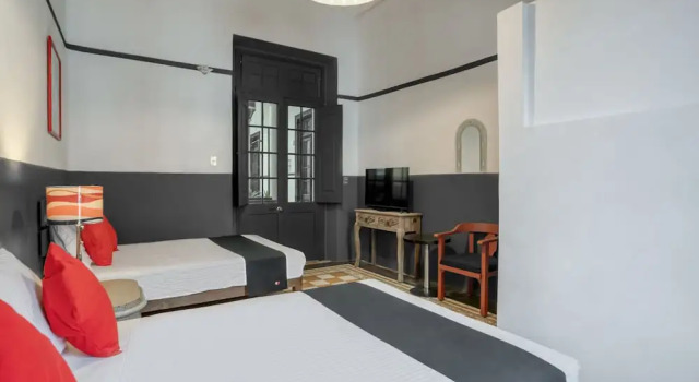 Номер Superior Central Downtown Guadalajara