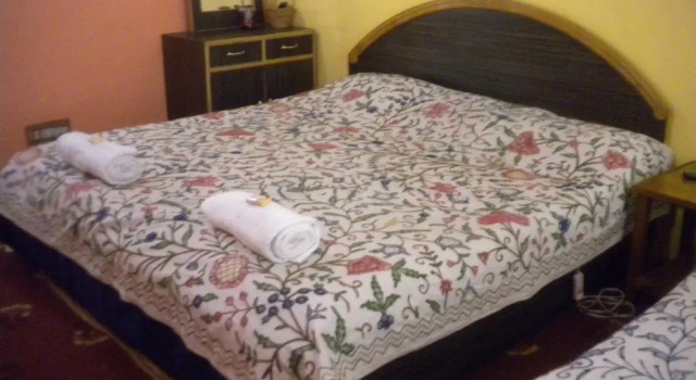 Blooming Dale Hotel, Забронировать Отель Сринагар Jammu & Kashmir Ski