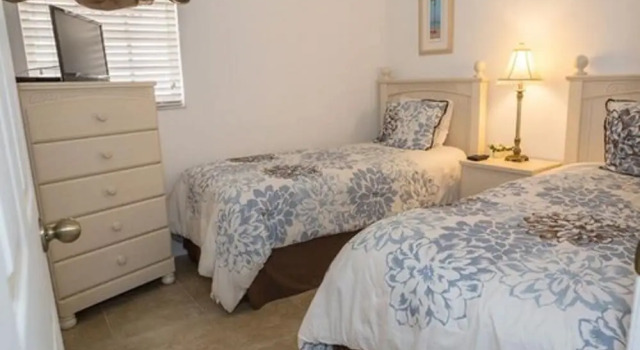 Kenneth's Southern Dunes Villa* - 3 Br Home