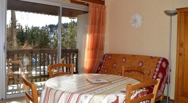 Appartement Bolquère-Pyrénées 2000, 2 pièces, 6 personnes - FR-1-592-17, Забронировать Апартаменты/квартира Pyrénées 2000 Франция