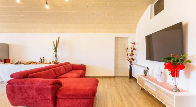 2943 Casa Marangi by Barbarhouse