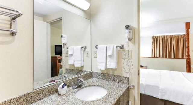 Люкс Americas Best Value Inn and Suites El Centro