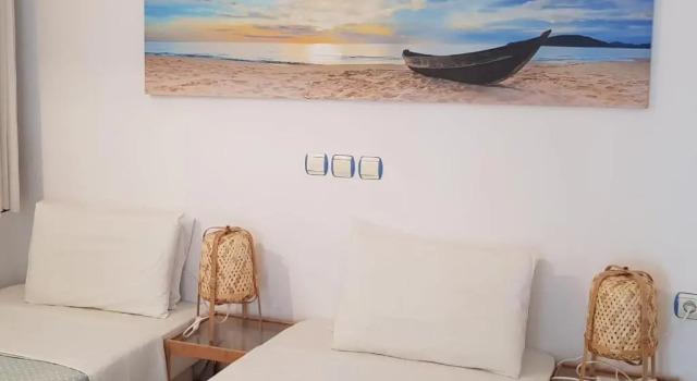 Трёхместный номер Standard с видом на море Pension Antonakis Ouranoupolis Greece