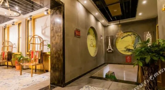 遵义皇冠假日酒店, Varaa Hotelli Zunyi Guizhou