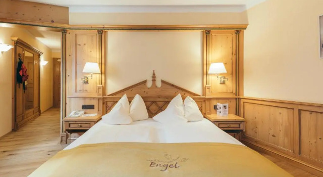 Полулюкс Deluxe Engel Gourmet&Spa