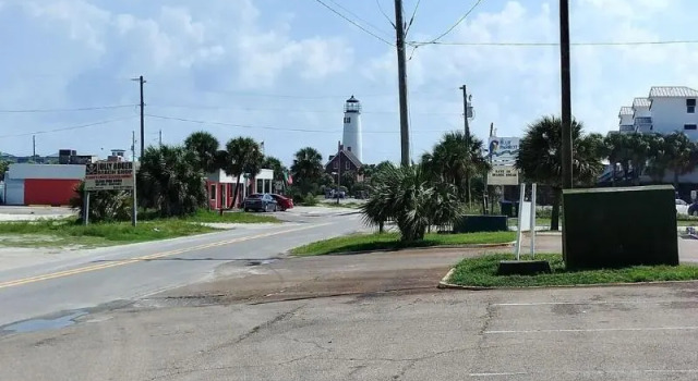 Buccaneer Inn, Rezerwuj Hotel Hotele w Panhandle Florida z basenem, Basen
