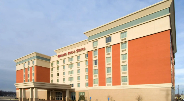 Drury Inn & Suites Arnold - St. Louis, Réserver Hôtel Arnold Missouri