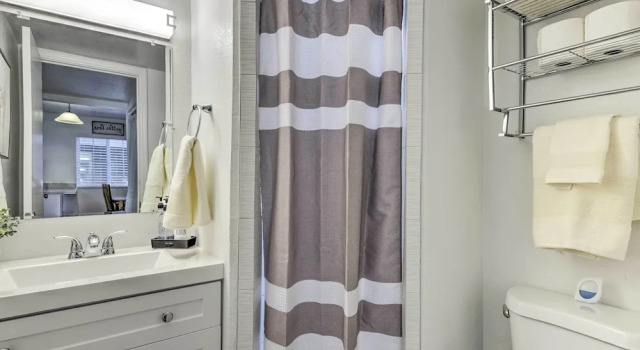 Апартаменты Downtown Gilbert Condo w/ Screened Porch!