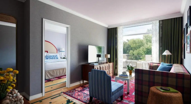 Полулюкс Deluxe Graduate by Hilton Chapel Hill