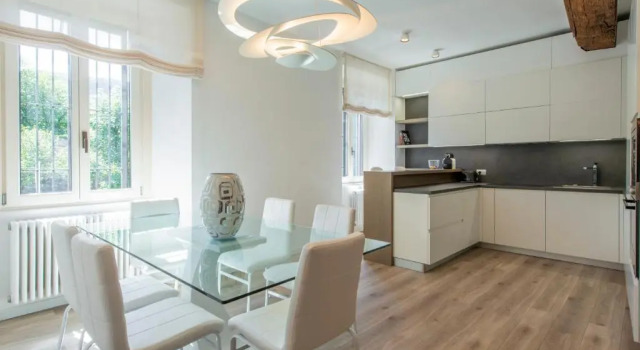 Апартаменты с 2 комнатами Apartment old wall Como center