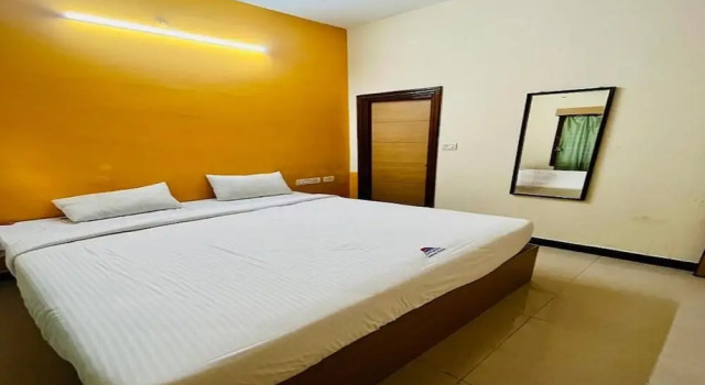 Lingaa's Archana Homestay, Забронировать Отель Отели штата Тамилнада 3 звезды, 3*