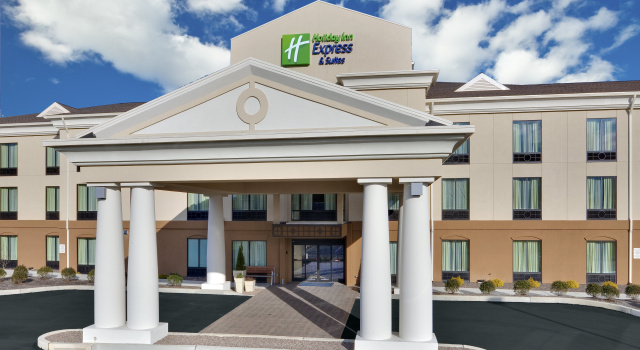 Holiday Inn Express Hotel & Suites Lebanon by IHG