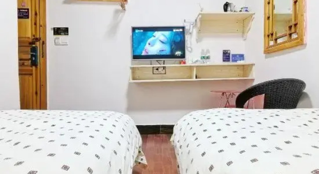 Camera doppia Comfort Yangshuo Xijie Pedestrian Street Laomen Hotel
