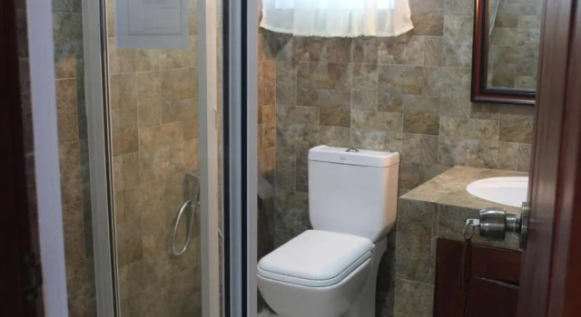 Двухместный номер Deluxe с балконом и с красивым видом из окна Alex Home Stay