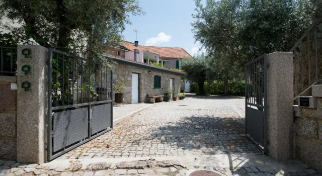 Коттедж с 3 комнатами Casas do Mondego