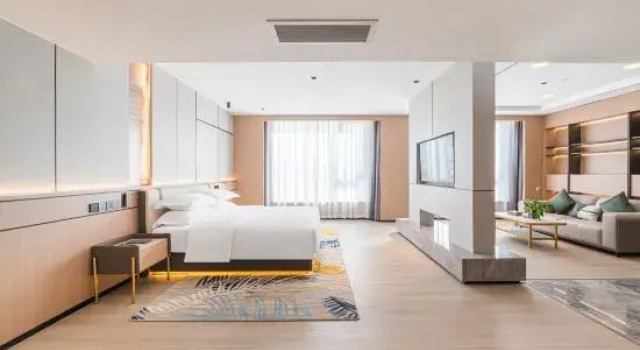 Люкс Chongwen Half Moon Wassim Hotel in Mianyang Zitong