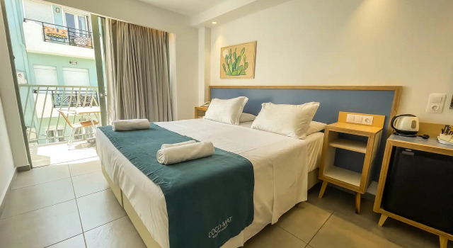 Номер Family с 2 комнатами с видом на бассейн Alia Beach Hotel by Estia