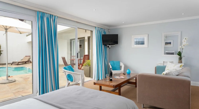 Семейный номер Standard c 1 комнатой L X I Camps Bay