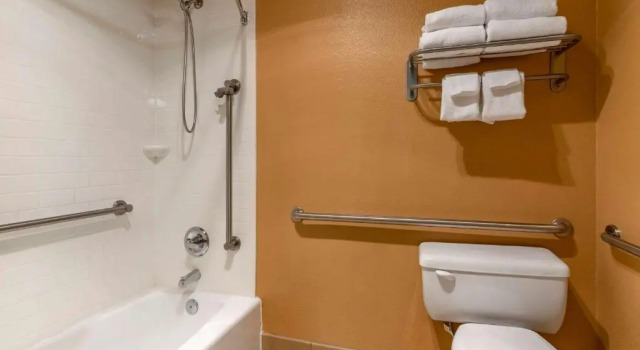 Номер Standard Best Western Plus Garden Court Inn