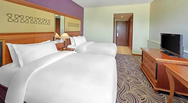 Номер Standard с видом на бассейн Holiday Inn Tabuk by IHG