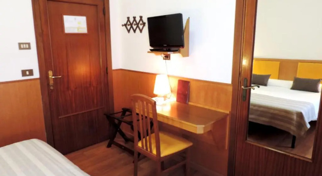 Standard Doppel Zimmer Hotel Signa