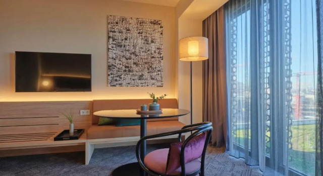 Студия с балконом Adina Apartment Hotel Munich