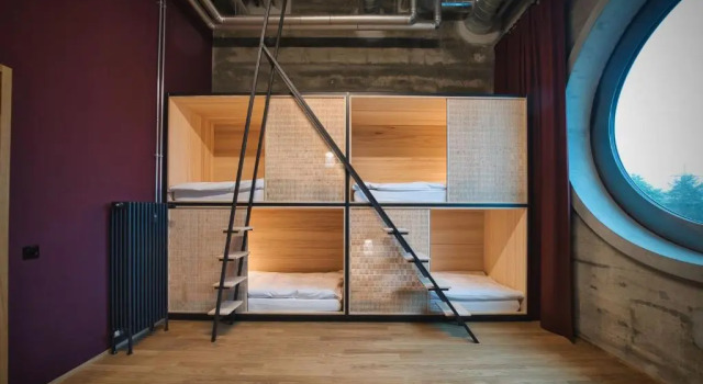 Кровать в общем номере Silo Design & Boutique Hostel Basel