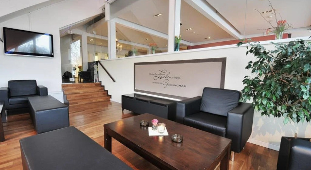 Hotel Bodensee-Arena, Забронировать Отель Кройцлинген Тургау, рядом с Арена «Бодензее»