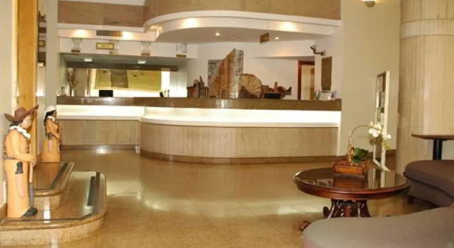 Address West Side Hotel Residence