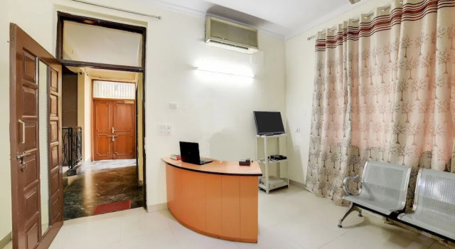 Oyo 14730 Shiv Shakti Residency