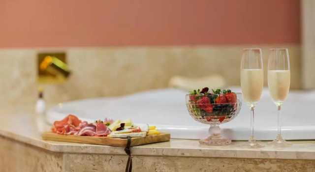 Полулюкс Blumen Hotel Boutique