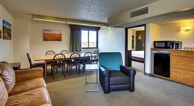 Двухместный люкс EverSpring Inn
