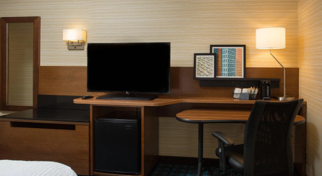 Четырёхместный номер Standard Fairfield Inn Manchester - Boston Regional Airport