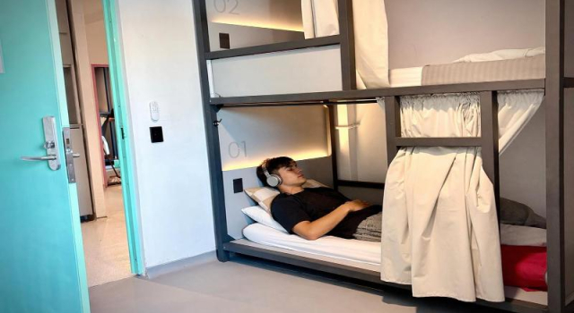 Кровать в общем номере с балконом Hostal Nube Mia Guadalajara