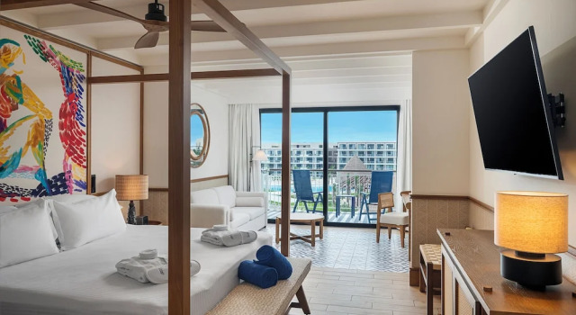 Полулюкс с видом на бассейн Ocean Allure Costa Mujeres