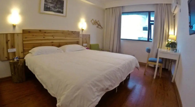 Двухместный номер Comfort Guilin Sky Palace Hotel