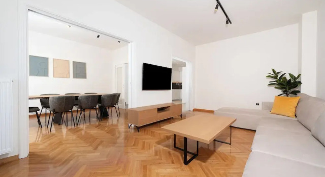 Kolonaki Elegant Apartment with Balcony, Забронировать Апартаменты/квартира Афины Острова Саронического залива - Аттика, рядом с Theocharakis Foundation