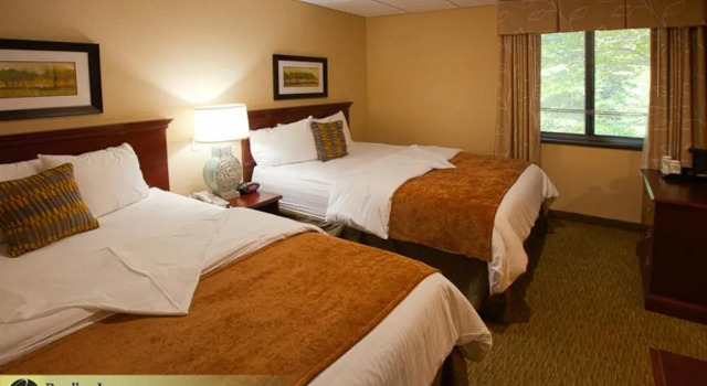 Номер Deluxe Bolger Hotel and Conference Center