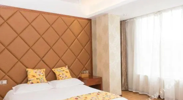 Dengyue Hotel, Prenota Hotel Leshan Sichuan