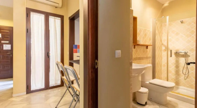 Студия Puerta San Esteban
