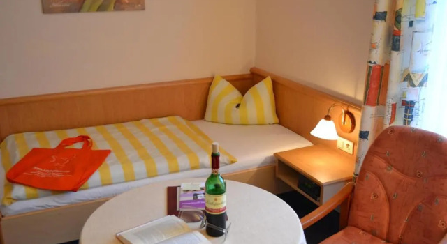 Номер Standard Hotel-Pension Vier Jahreszeiten