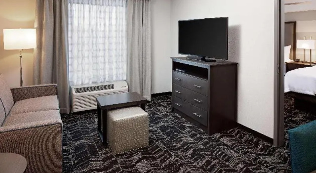 Номер Standard Homewood Suites By Hilton Ronkonkoma