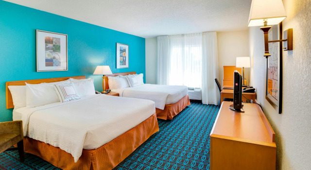 Fairfield Inn & Suites by Marriott South Hill, Buchen Sie Hotel South Hill Virginia