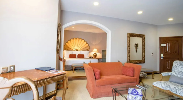 Полулюкс Hotel Quinta Real Saltillo