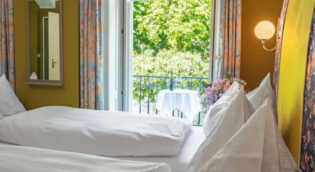 Трёхместный семейный номер Standard Hotel Royal Luzern