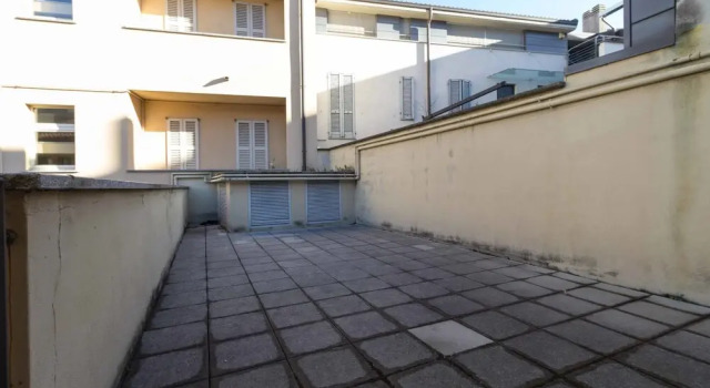Galleria Roma Studio, Prenota Hotel Lecco Como