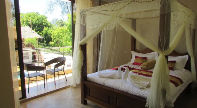 Retro Boutique Hotel Limited, Забронировать Бутик-отель Диани-Бич Национальный заповедник Shimba Hills