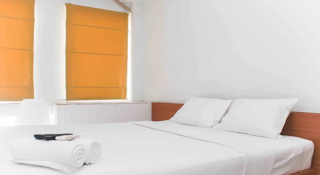 Standard Zimmer Warm and Cozy Studio Patraland Urbano Apartment