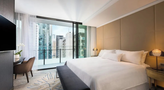 Двухместный клубный номер Standard с балконом и с видом на город The Westin Brisbane